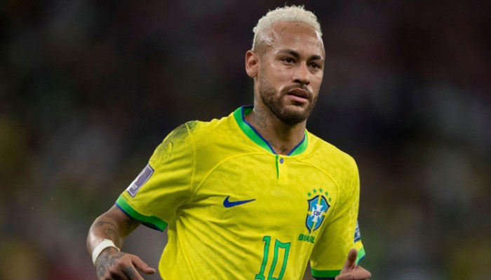 ব্রাজিল দলে ফিরছেন নেইমার