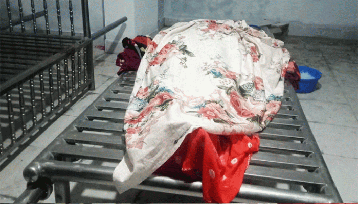 কাবিনের আগে কলেজছাত্রীর মৃত্যু কাবিনের আগে কলেজছাত্রীর মৃত্যু