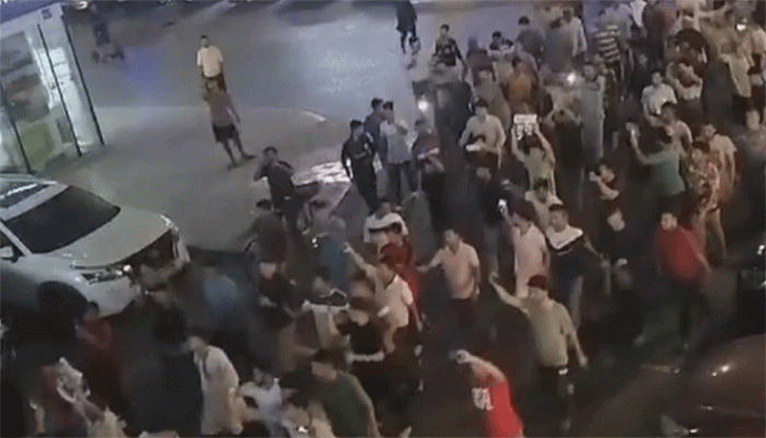 দুবাইতে ৫৭ বাংলাদেশিকে মুক্ত করতে আইনজীবী নিয়োগ দুবাইতে ৫৭ বাংলাদেশিকে মুক্ত করতে আইনজীবী নিয়োগ