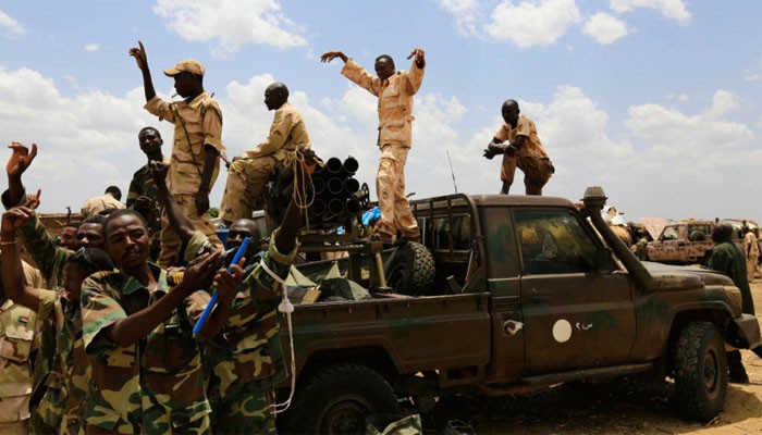 গৃহযুদ্ধ থামার লক্ষণ নেই সুদানে, মানবিক বিপর্যয়ে লাখো মানুষ