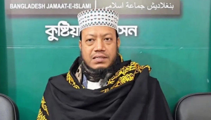 ​মুফতি আমির হামজার আত্মসমর্পণ