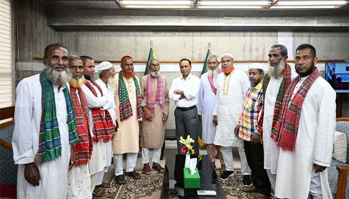 ​ডেপুটি স্পিকারের সঙ্গে প্রান্তিক কৃষক প্রতিনিধিদলের সৌজন্য সাক্ষাৎ