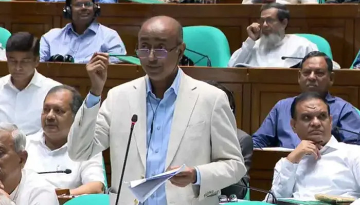 ​এক টাকায় বিচার বিভাগ চললে দেশ পুলিশি রাষ্ট্র হয়ে যাবে : আইনমন্ত্রী