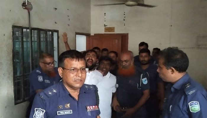 ​জামালপুরে গৃহবধূকে ধর্ষণের মামলায় ৭ জনের মৃত্যুদণ্ড