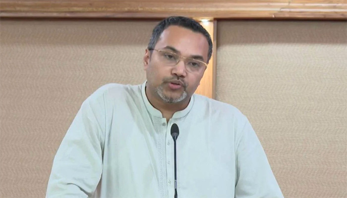 বন্যাদুর্গত মানুষের দুর্ভোগ লাঘব করা সরকারের সর্বোচ্চ অগ্রাধিকার : মাহদী আমিন