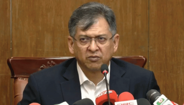 ​ কিছু মহল ঘোলা পানিতে মাছ শিকার করতে চায়: স্বরাষ্ট্রমন্ত্রী