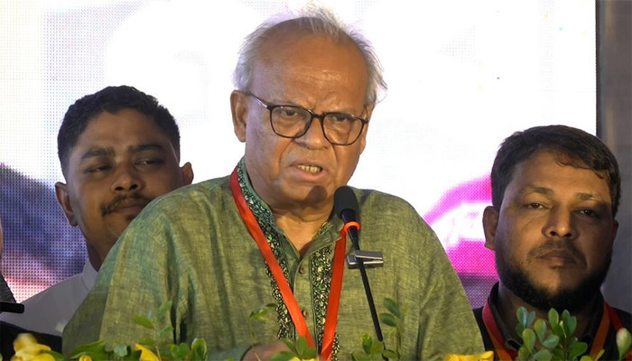 ​রোগীরা চিকিৎসার জন্য যেন দেশের বাইরে না যায়, সে ব্যবস্থা করতে হবে : রিজভী
