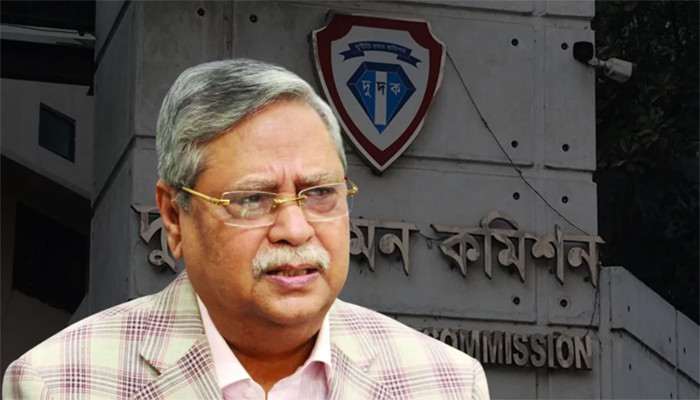 ​সাবেক রাষ্ট্রপতি সাহাবুদ্দিনসহ ৩৮ জনের বিরুদ্ধে দুদকে অভিযোগ