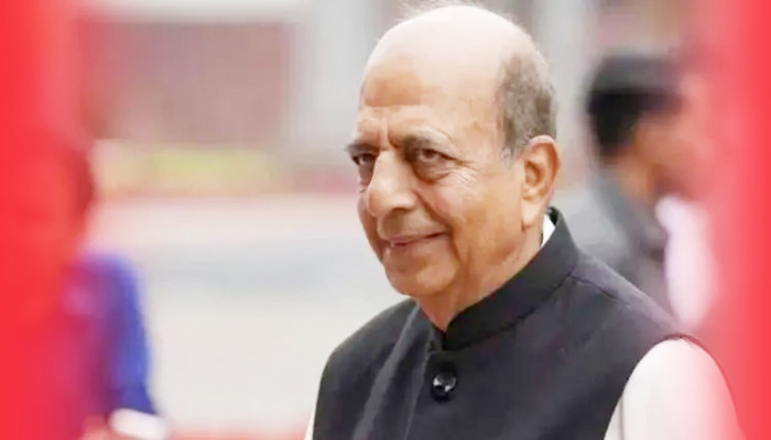প্রধানমন্ত্রী ও সরকারের উচ্চপর্যায়ের বৈঠকের পরই হঠাৎ দিল্লি গেলেন দীনেশ ত্রিবেদী