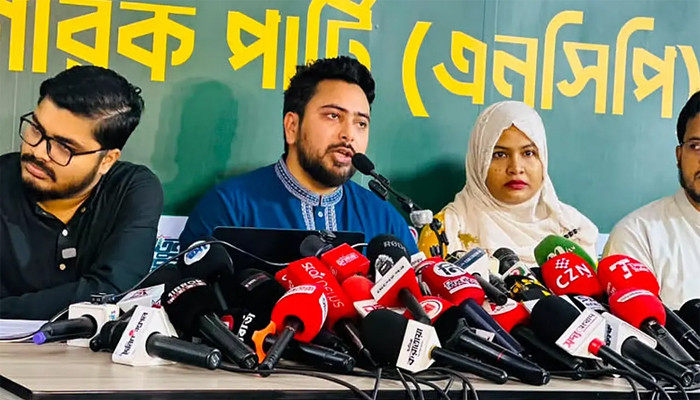 ​তারেক রহমানের কোনো পরিকল্পনা নেই, ৬ মাসে সরকার সম্পূর্ণ ব্যর্থ : নাহিদ ইসলাম