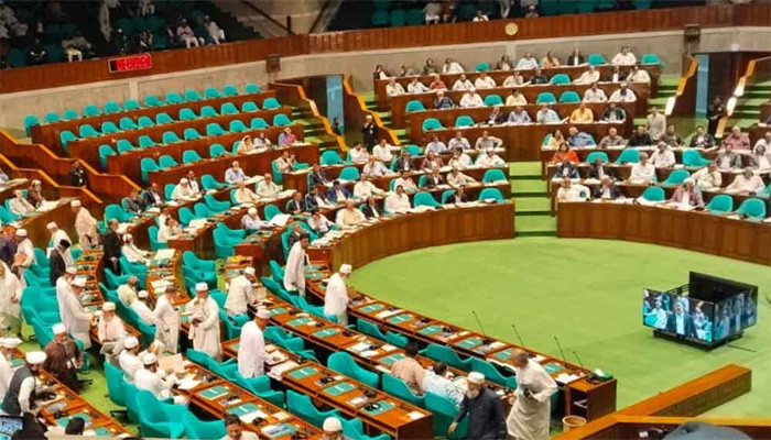 ​সংসদে বিরোধী দলের ওয়াকআউট