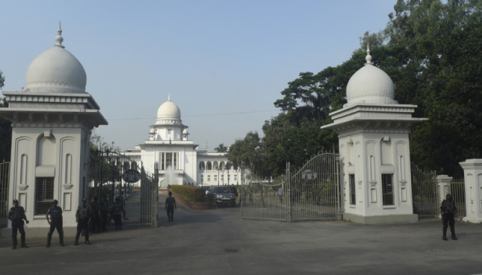 জোর করে নেওয়া পদত্যাগপত্রের আইনি বৈধতা নেই : হাইকোর্ট