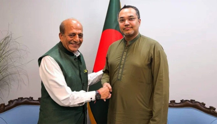 ​ভারতে পলাতক আসামিরা যাতে অস্থিতিশীলতা সৃষ্টি করতে না পারে : হাইকমিশনারকে মাহ্দী আমিন