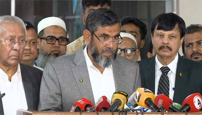 ​উপনির্বাচনেও মোতায়েন থাকবে সেনাবাহিনী, ব্যবহার হবে আধুনিক প্রযুক্তি : ইসি