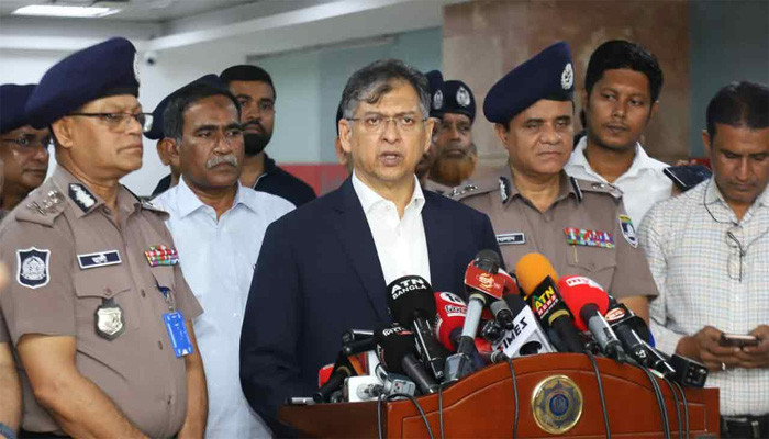সরকারের আলাদা কোনো যৌথবাহিনী গঠনের পরিকল্পনা নেই : স্বরাষ্ট্রমন্ত্রী