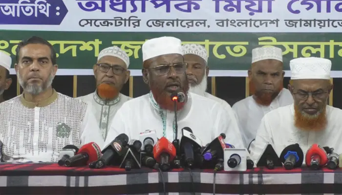 গণভোটের ভিত্তিতেই সংবিধান সংস্কার করতে হবে : গোলাম পরওয়ার