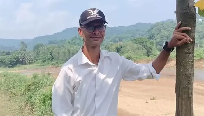 নেত্রকোনায় প্রকাশ্যে সাংবাদিককে গুলি করে হত্যা