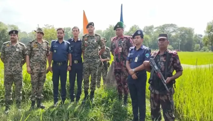 বিএসএফের হাতে আটক ২ পুলিশ সদস্যকে ফেরত আনল বিজিবি