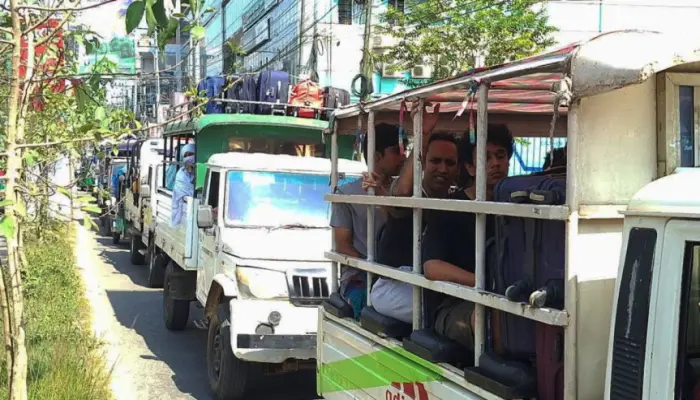 সাজেকে গোলাগুলি, ২৯৩৩ পর্যটককে সরিয়ে নিল নিরাপত্তা বাহিনী