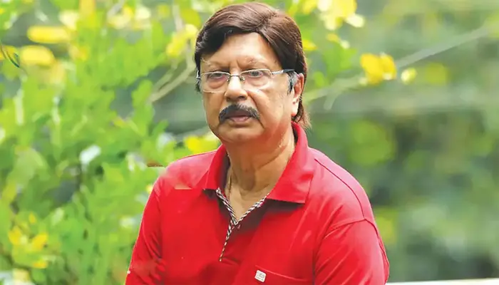 ‘মুক্তিযোদ্ধার দাফনে বাধা দানকারীদের সর্বসমক্ষে গুলি করে হত্যা করা উচিত ছিল’